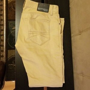 Express khaki colored jeans 29/30 slim/skinny